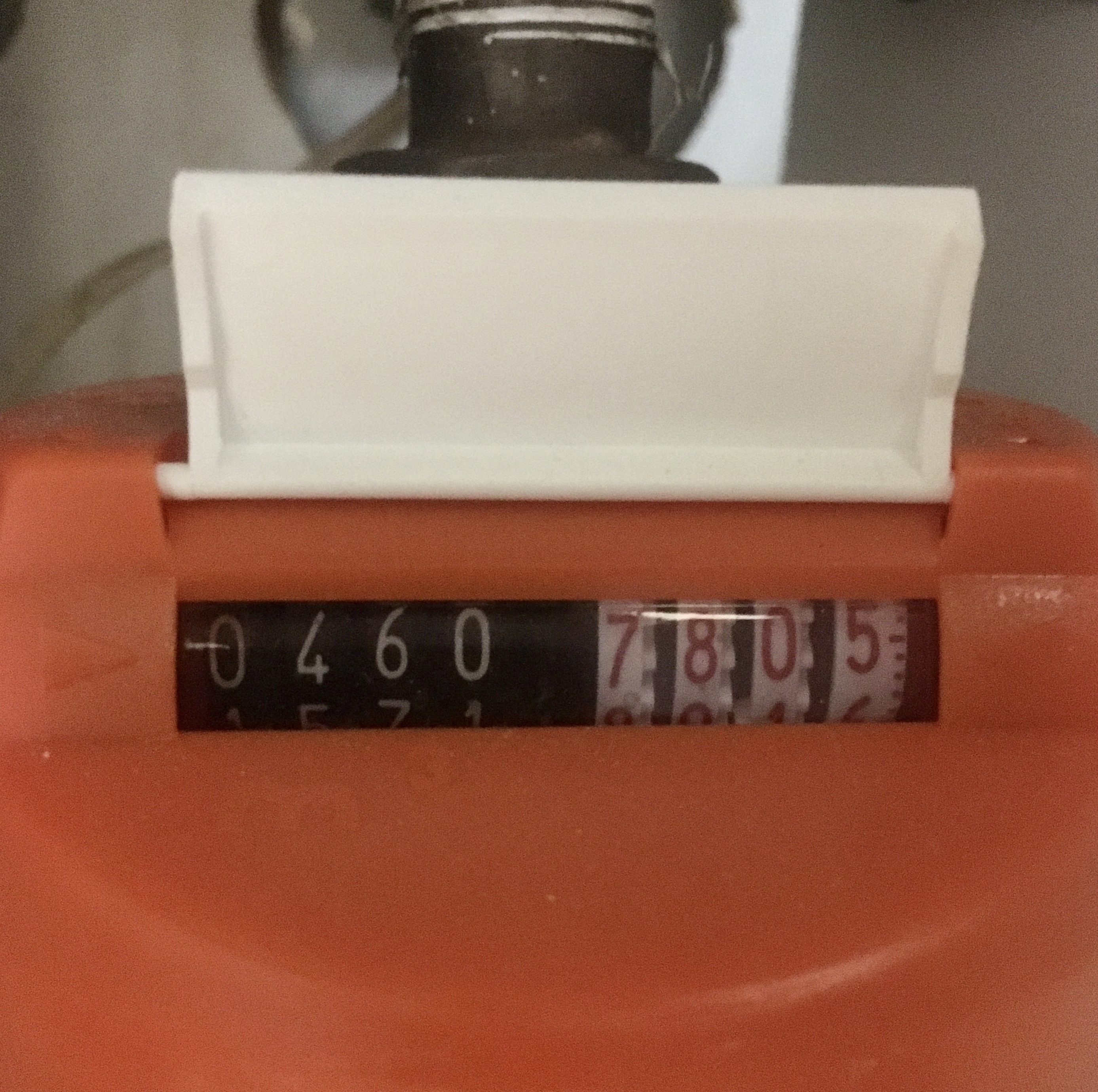 Help with understanding gas hot water meter readin